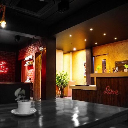 Hotel De L'Amour 布莱尔港 外观 照片