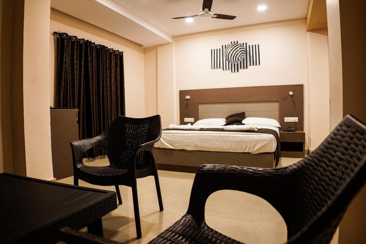 Hotel De L'Amour 布莱尔港 外观 照片